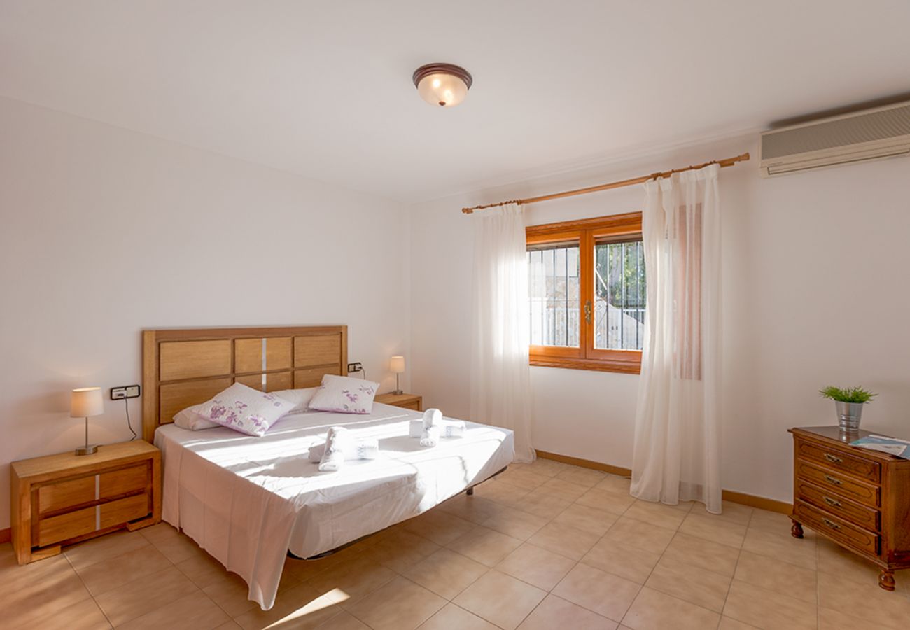 Villa en Moraira - MATISSE, Amplia villa en Moraira para 9 pax, piscina privada y wifi gratis