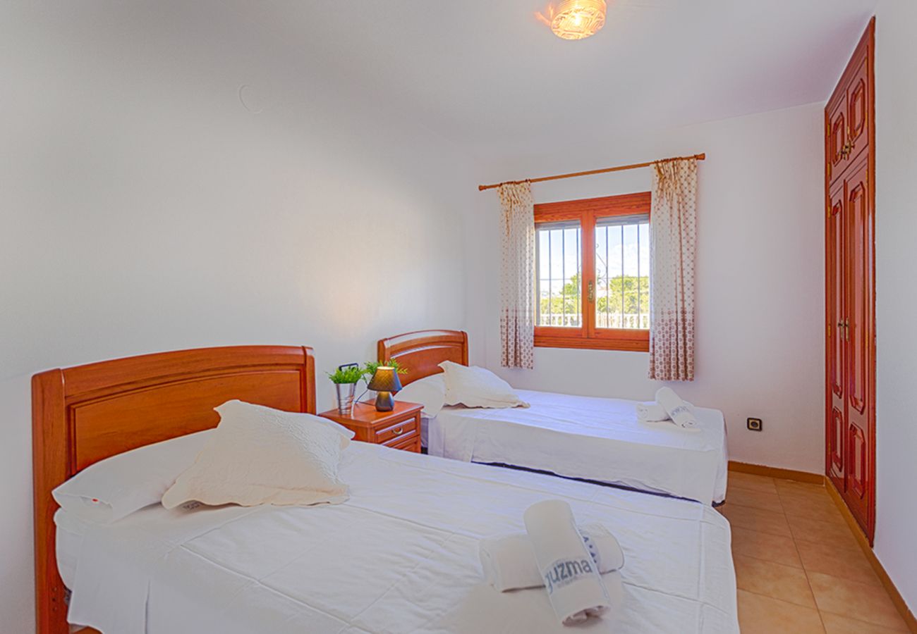 Villa en Moraira - MATISSE, Amplia villa en Moraira para 9 pax, piscina privada y wifi gratis