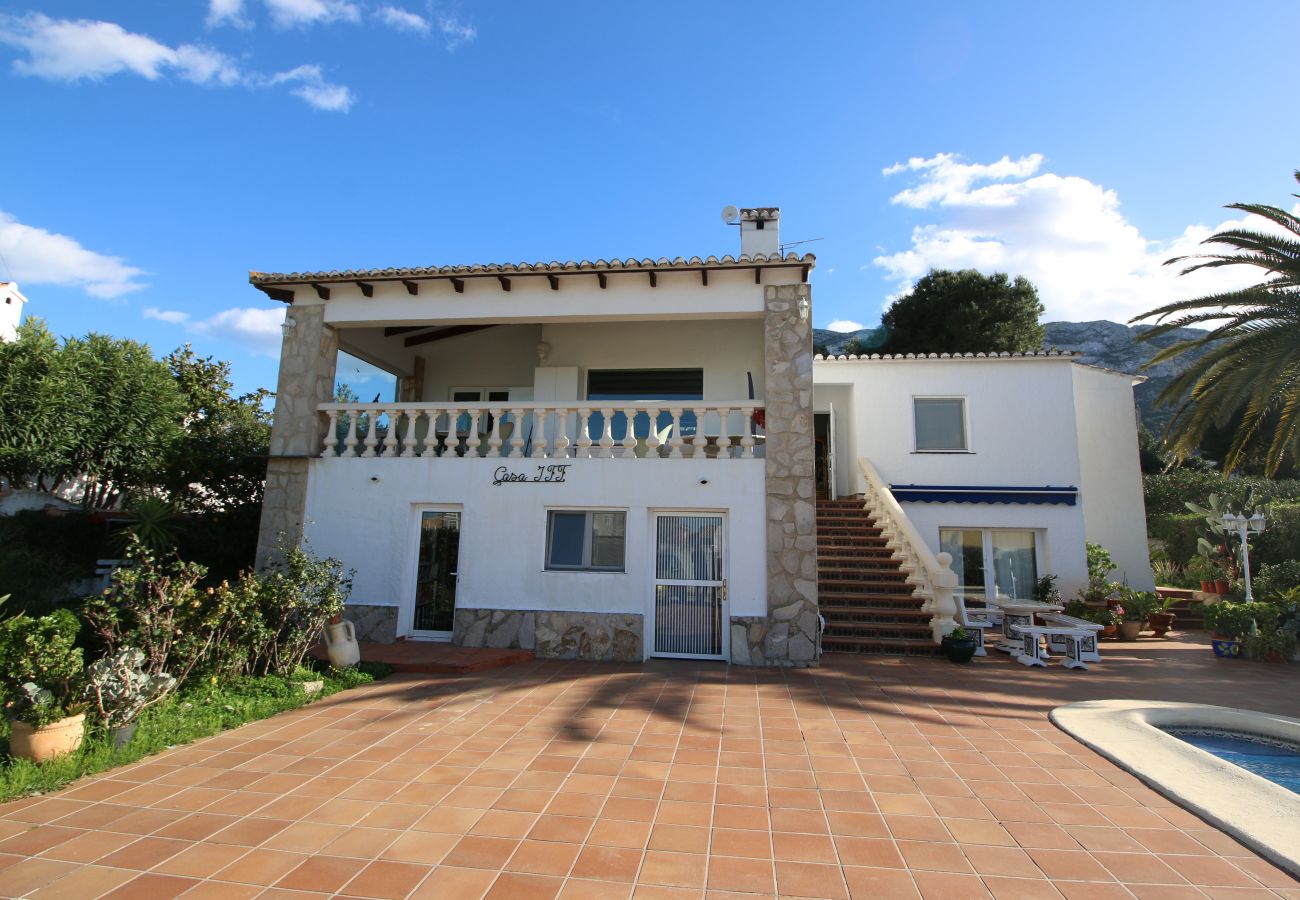 Villa en Denia - Villa con gran jardín y piscina Alqueria BB 4 Pers