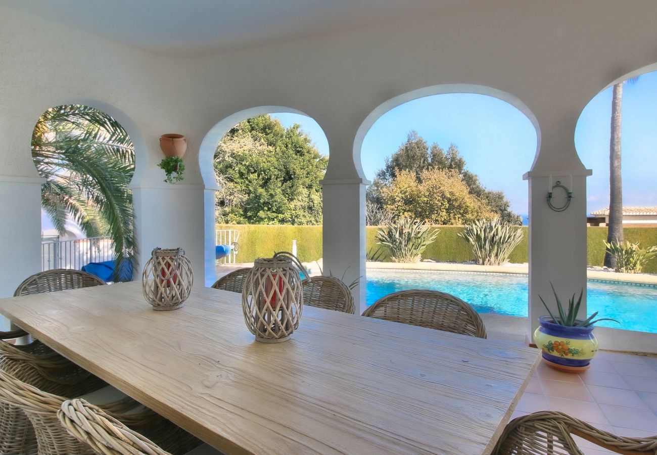 Villa en Denia - Lujosa Villa con aire acondicionado y piscina Marquesa GU 4 Personas