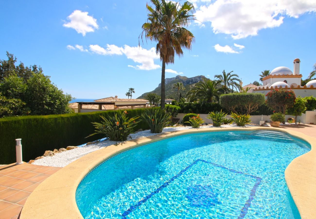 Villa en Denia - Lujosa Villa con aire acondicionado y piscina Marquesa GU 6 Personas