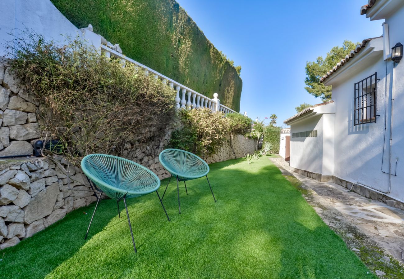 Villa en Moraira - OLGA - Villa Acogedora y de buen gusto con piscina privada y Wifi GRATIS para 7 personas.