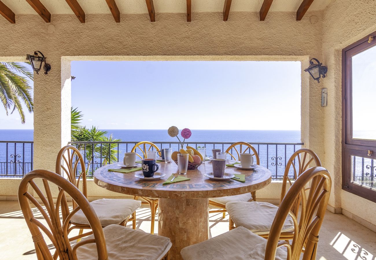 Villa en Benissa - MARINA, Villa con vistas privilegiadas al mar en Benissa, WIFI gratis