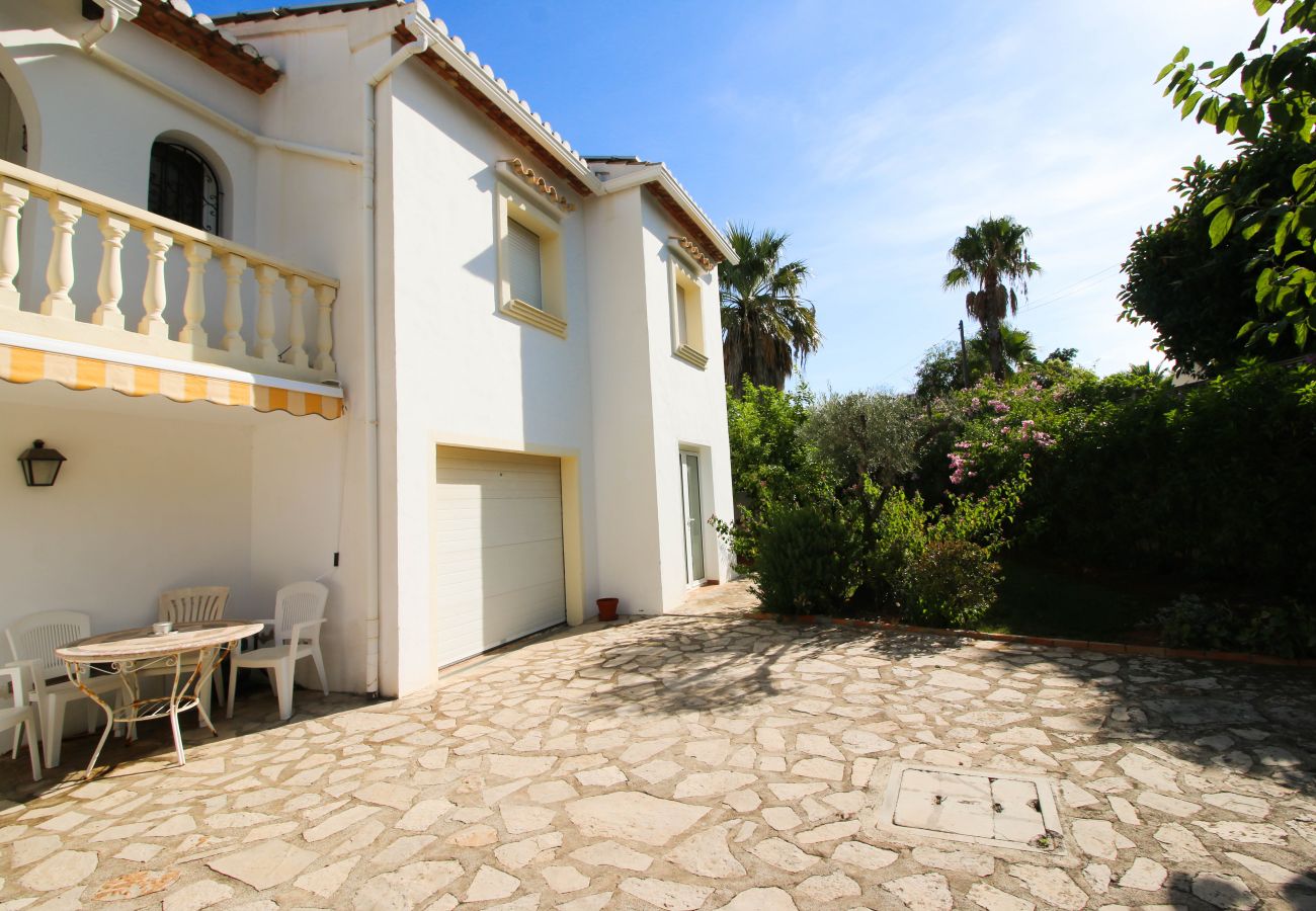 Villa en Denia - Acogedora villa en Santa Lucía con piscina privada 6P