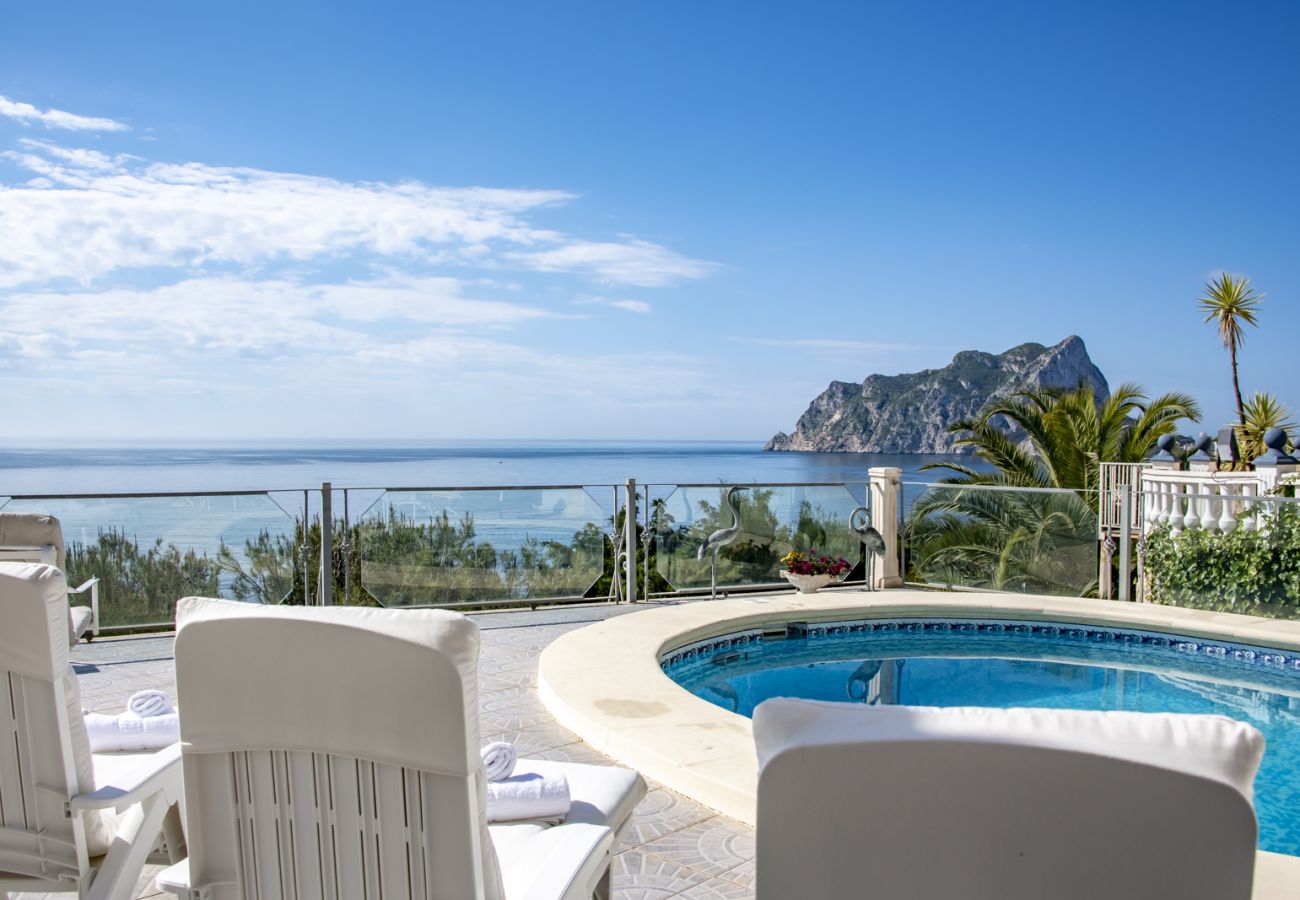 Villa en Benissa - RAPHAEL, Preciosa villa para 6 pax con espectaculares vistas al mar en Benissa.wifi gratis