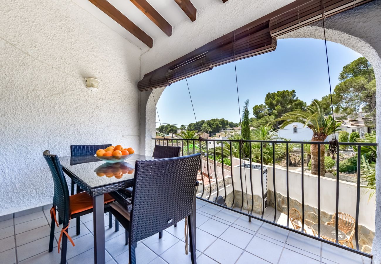 Bungalow en Moraira - SAN JAIME, bonito bungalow en Moraira para 4 adultos y 2 niños con piscina comunitaria y wifi gratis