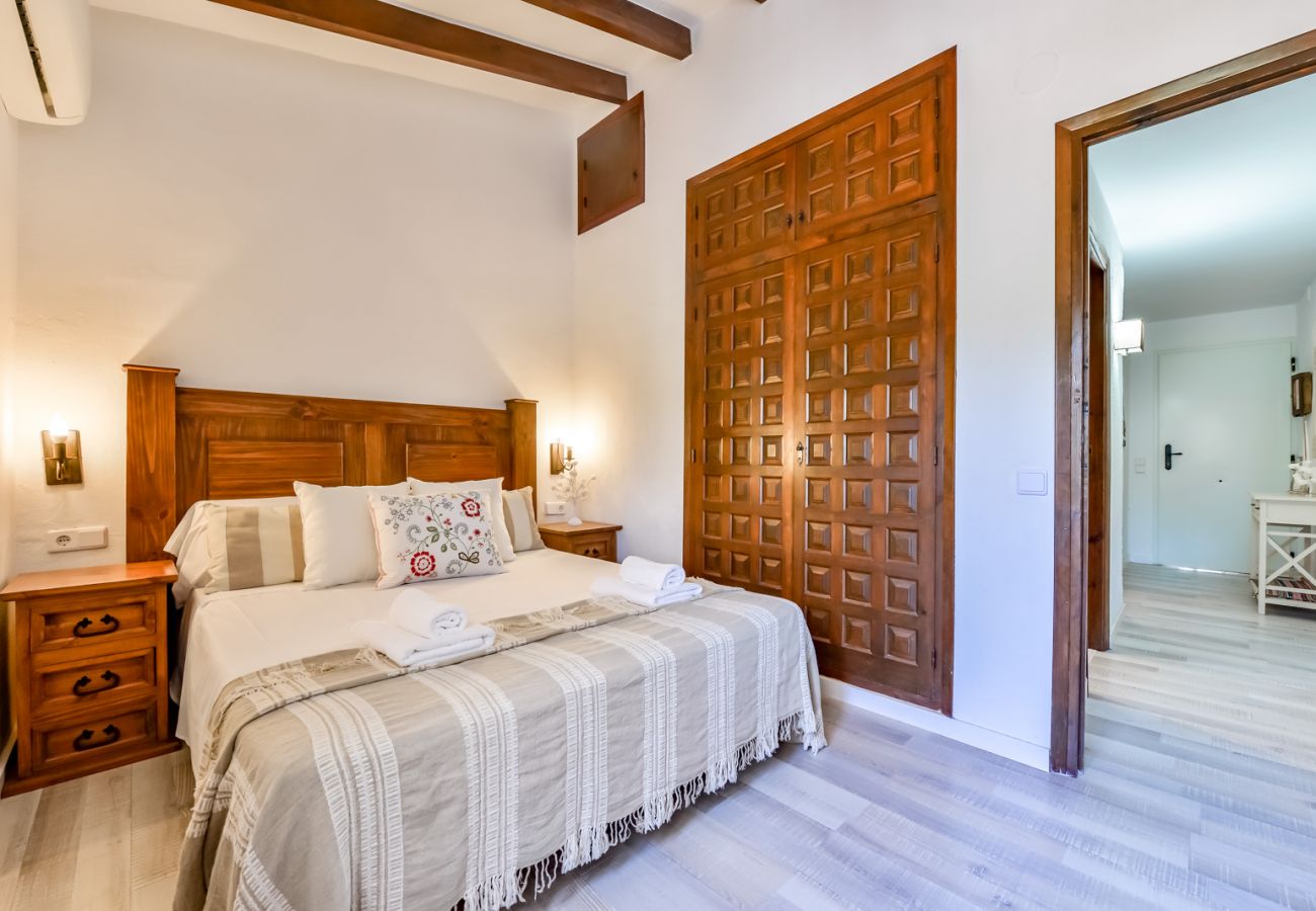 Bungalow en Moraira - SAN JAIME, bonito bungalow en Moraira para 4 adultos y 2 niños con piscina comunitaria y wifi gratis