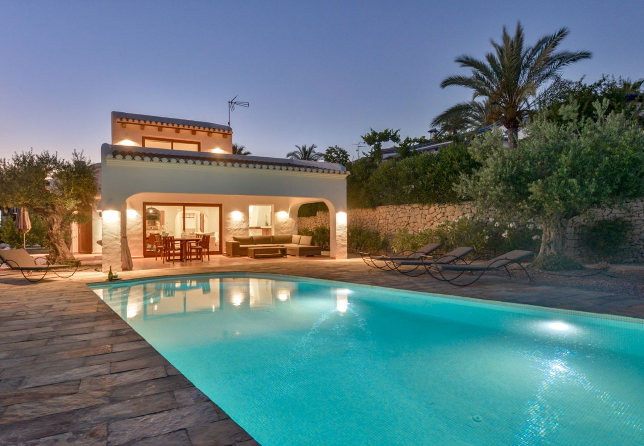 Villa en Moraira - Alquiler de villa en Moraira, LA ROCALLA