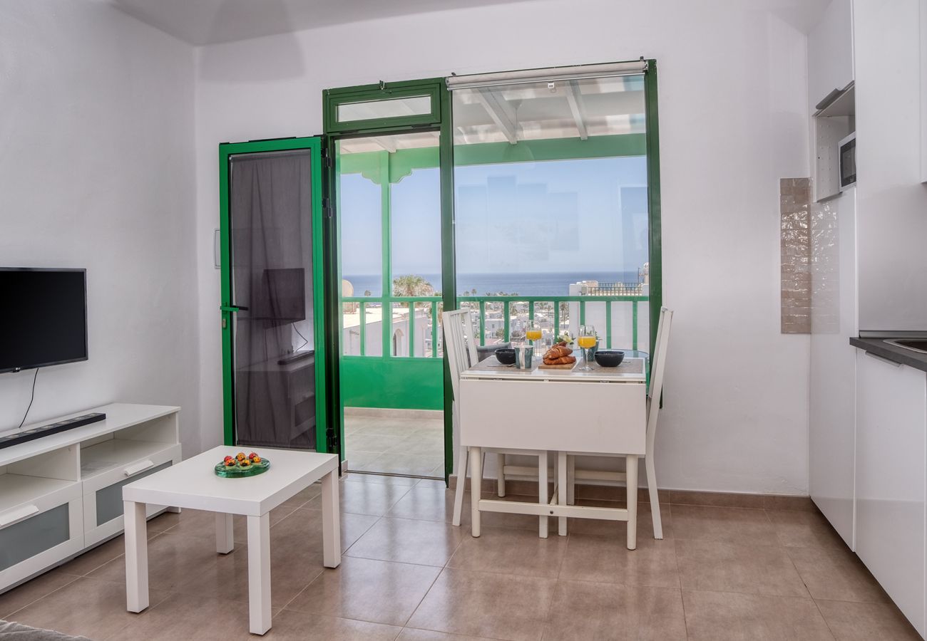 Apartamento en Puerto del Carmen - Suite Princesa Teguise Vista al Mar a 500m de la playa