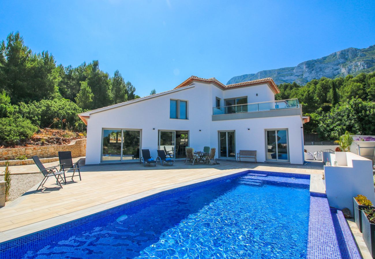 Villa en Denia - Villa de lujo con vistas al mar