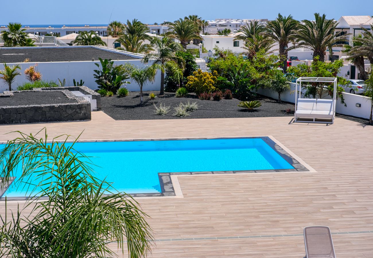 Casa en Costa Teguise - Suite ANIAGUA Luminosa vivienda con vista a la piscina