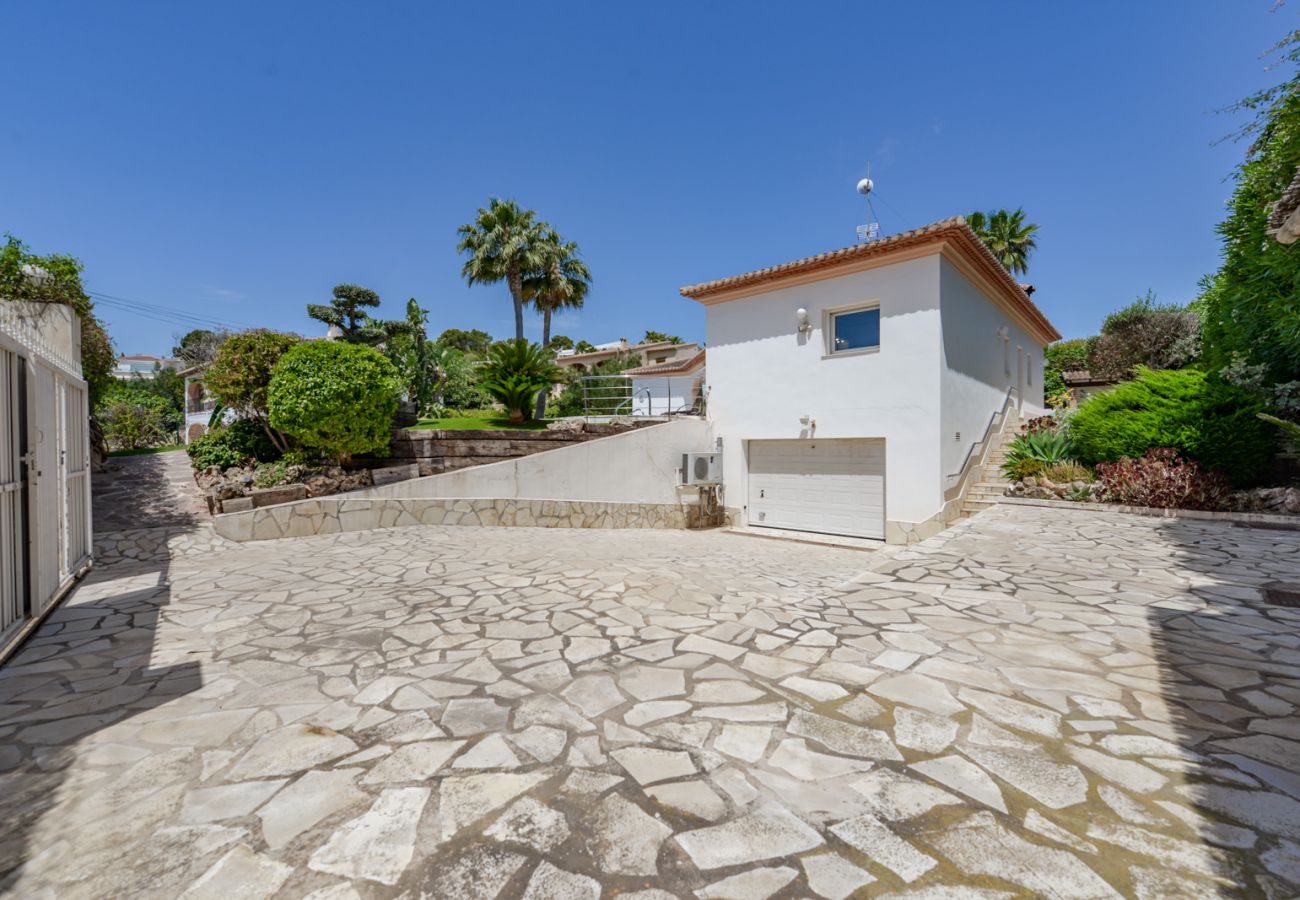 Villa en Benissa - Alquiler de villa en Cala Pinets Benissa ACACIAS,  con piscina privada para 6 pax