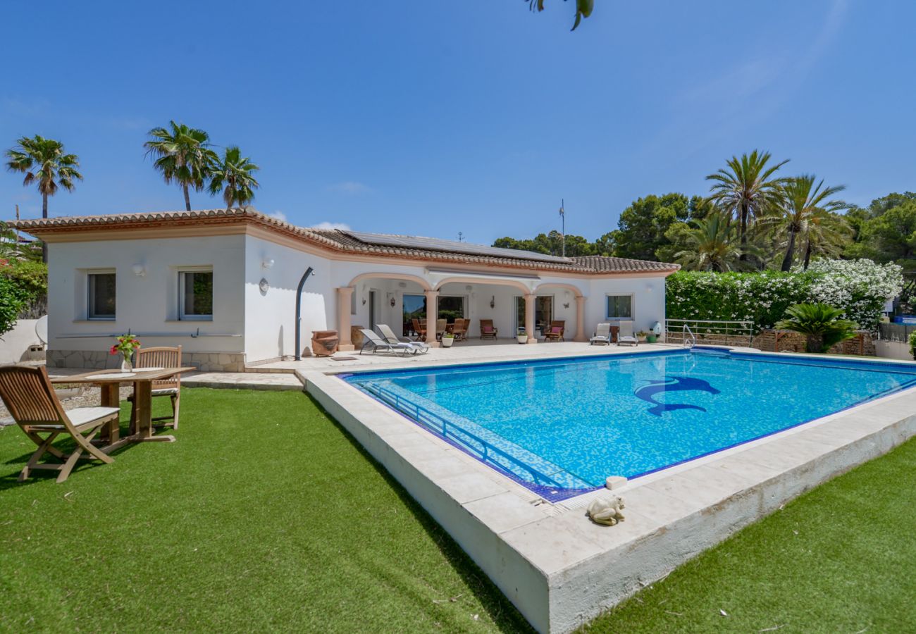 Villa en Benissa - Alquiler de villa en Cala Pinets Benissa ACACIAS,  con piscina privada para 6 pax