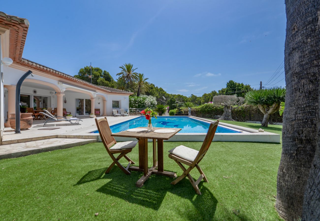 Villa en Benissa - Alquiler de villa en Cala Pinets Benissa ACACIAS,  con piscina privada para 6 pax