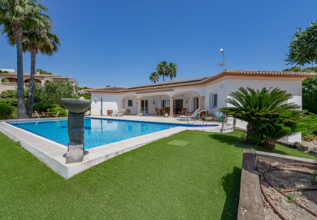 Villa en Benissa - Alquiler de villa en Cala Pinets Benissa ACACIAS,  con piscina privada para 6 pax