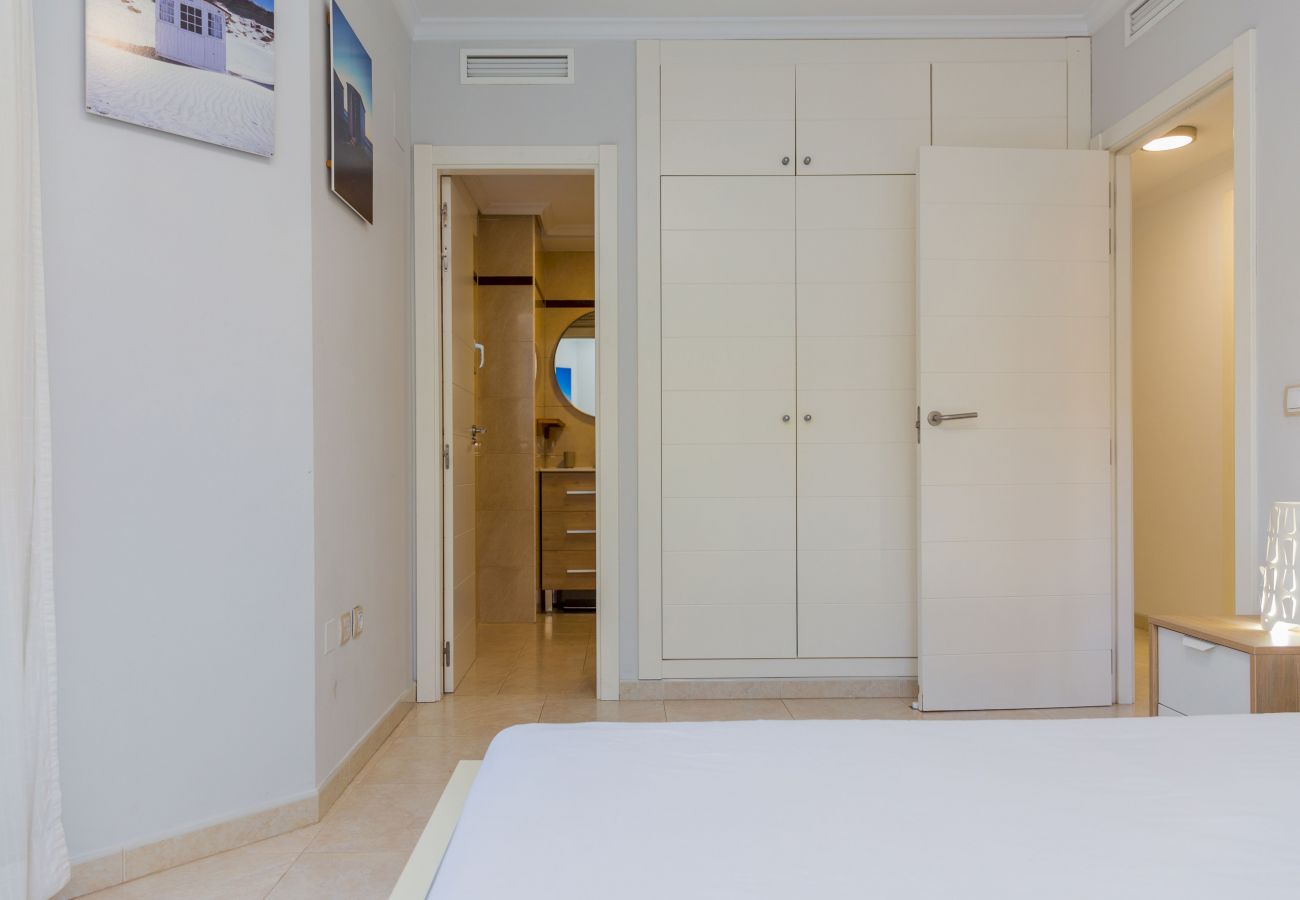 Apartamento en Javea / Xàbia - Venecia Apartment Javea Montañar I, con Terraza, AC y Piscina Comunitaria