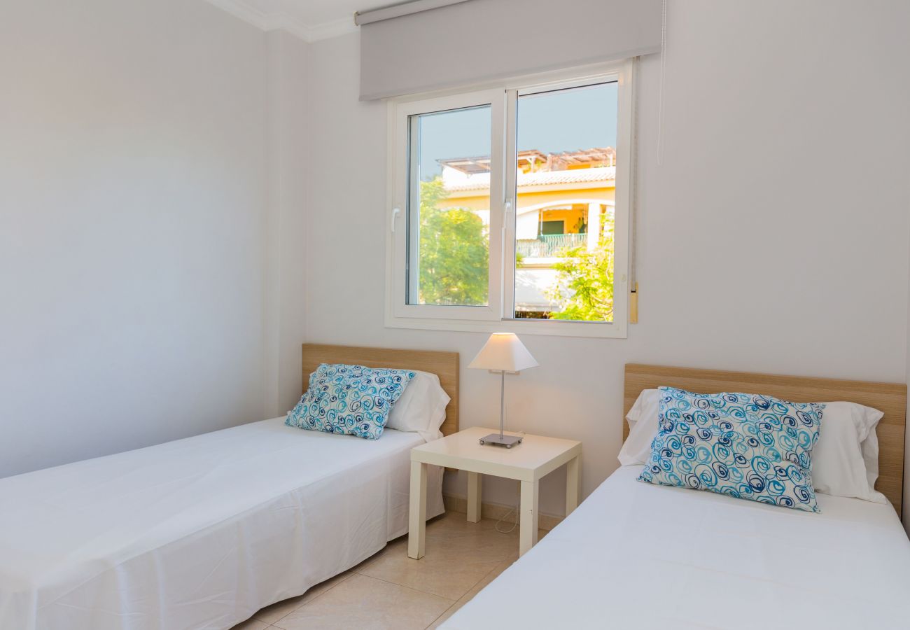 Apartamento en Javea / Xàbia - Venecia Apartment Javea Montañar I, con Terraza, AC y Piscina Comunitaria