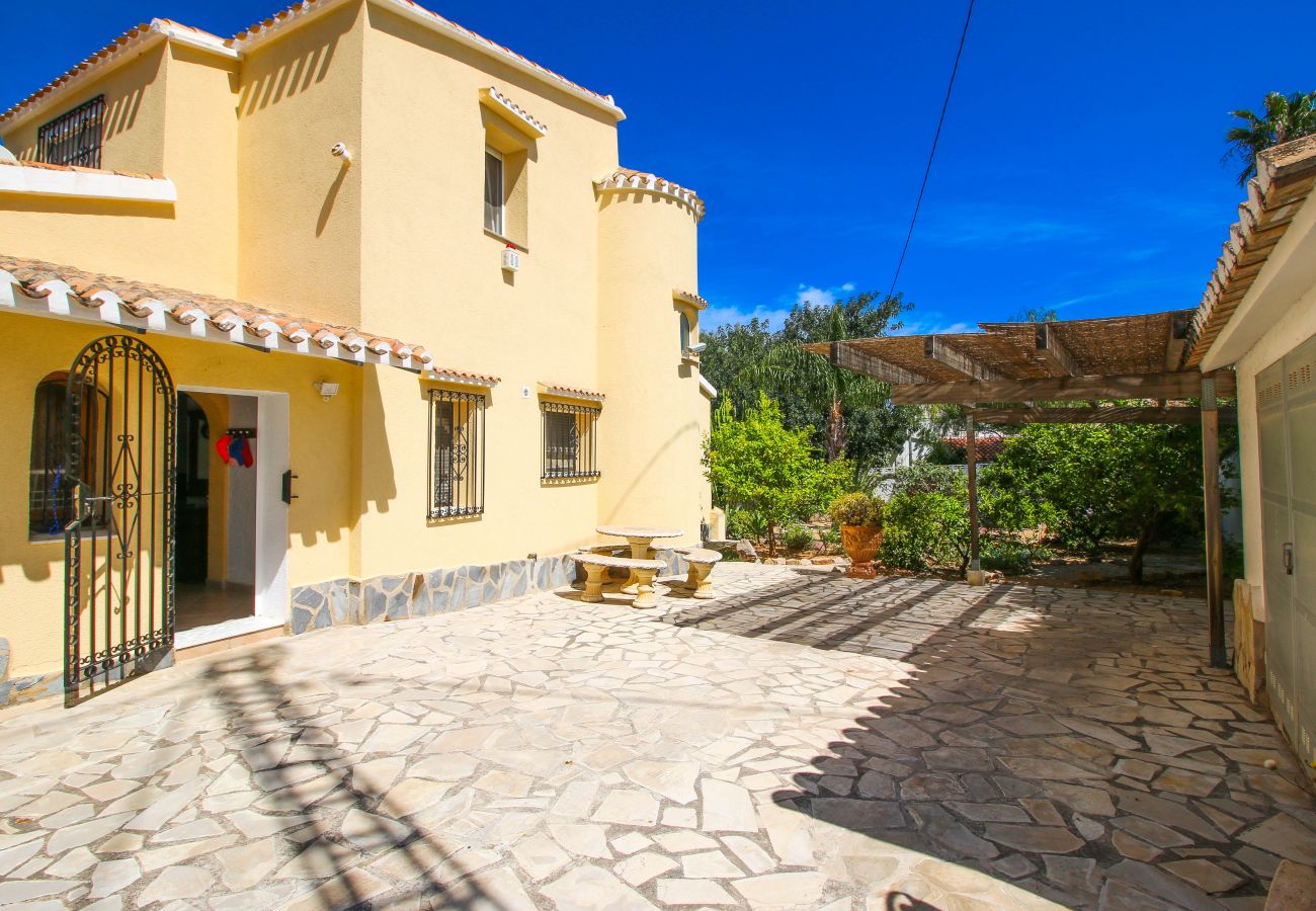 Villa en Denia - Villa con piscina privada en Denia 