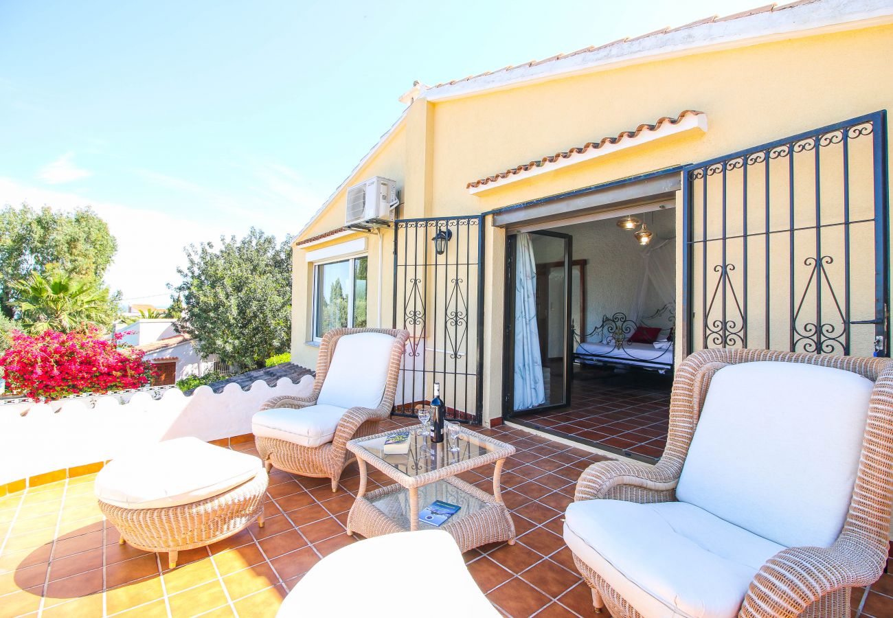 Villa en Denia - Villa con piscina privada en Denia 