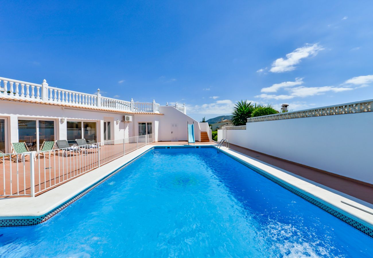 Villa en Moraira - Alquiler de villa en Moraira LOLA,  para 9 pax con piscina privada, ideal familias