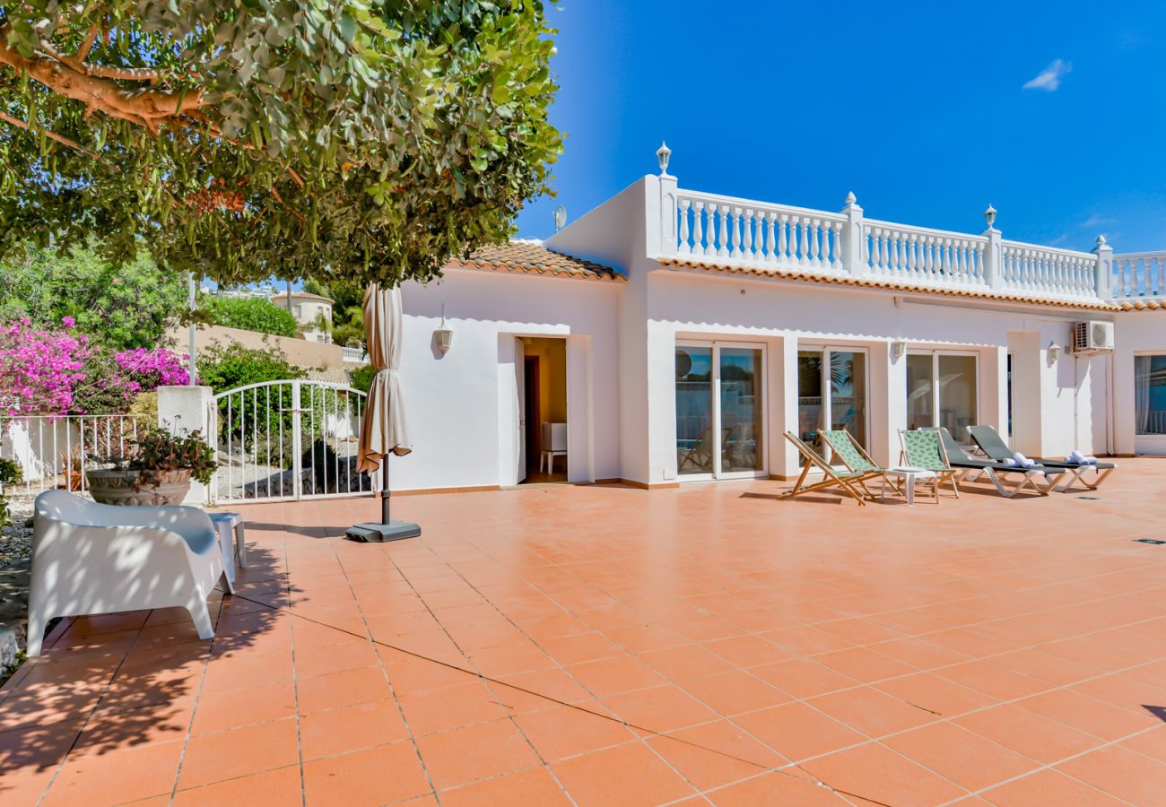 Villa en Moraira - Alquiler de villa en Moraira LOLA,  para 9 pax con piscina privada, ideal familias