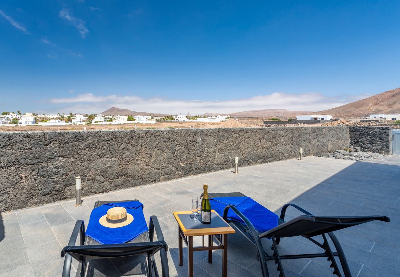 Casa en Costa Teguise - Pura Relajación-gran patio y tranquilidad