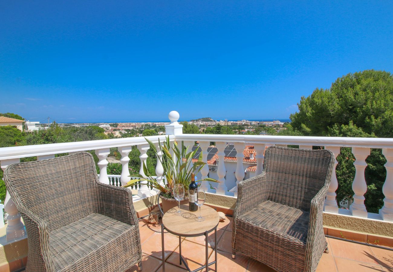 Villa en Denia - Villa con vistas panorámicas todo incluido en Denia