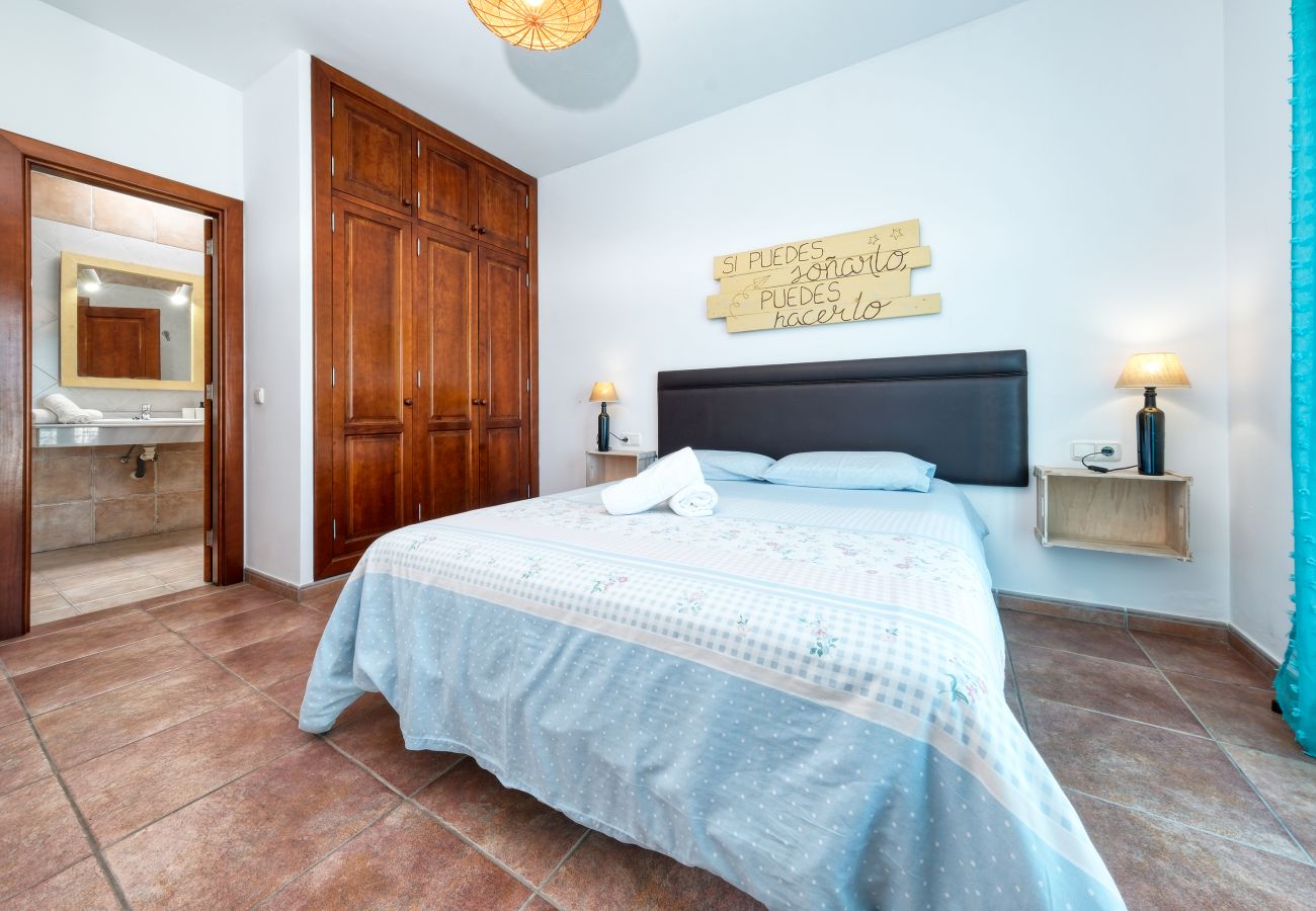 Casa en Playa Blanca - Casa Iria - 5 dormitorios, 3 baños, terraza y piscina privada