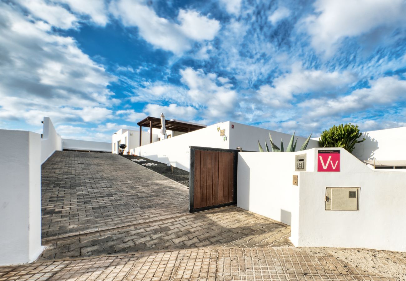 Casa en Playa Blanca - Casa Iria - 5 dormitorios, 3 baños, terraza y piscina privada