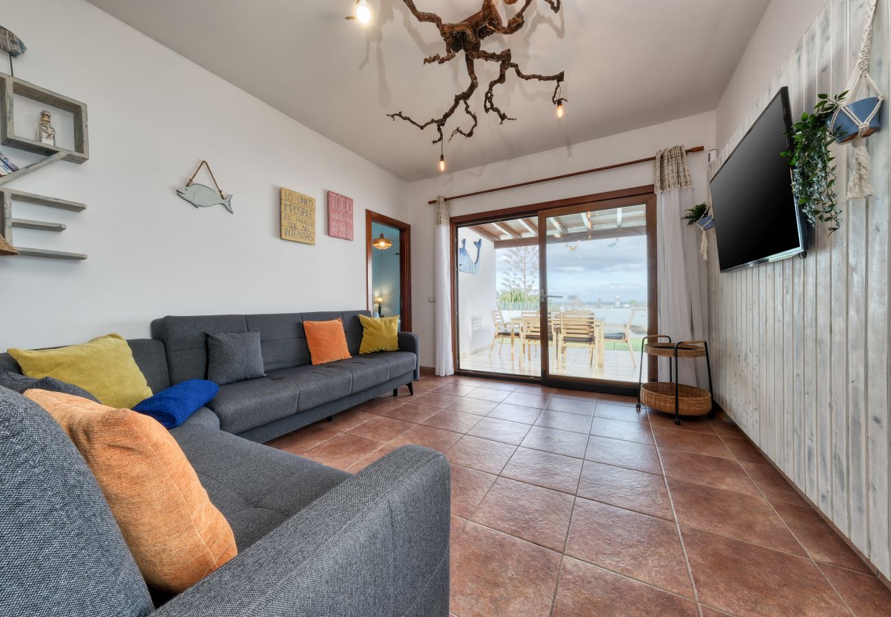 Casa en Playa Blanca - Casa Iria - 5 dormitorios, 3 baños, terraza y piscina privada