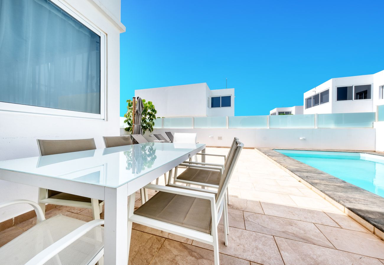 Casa en Playa Blanca - Lanzarote 2-piscina privada, barbacoa, aire acondicionado 