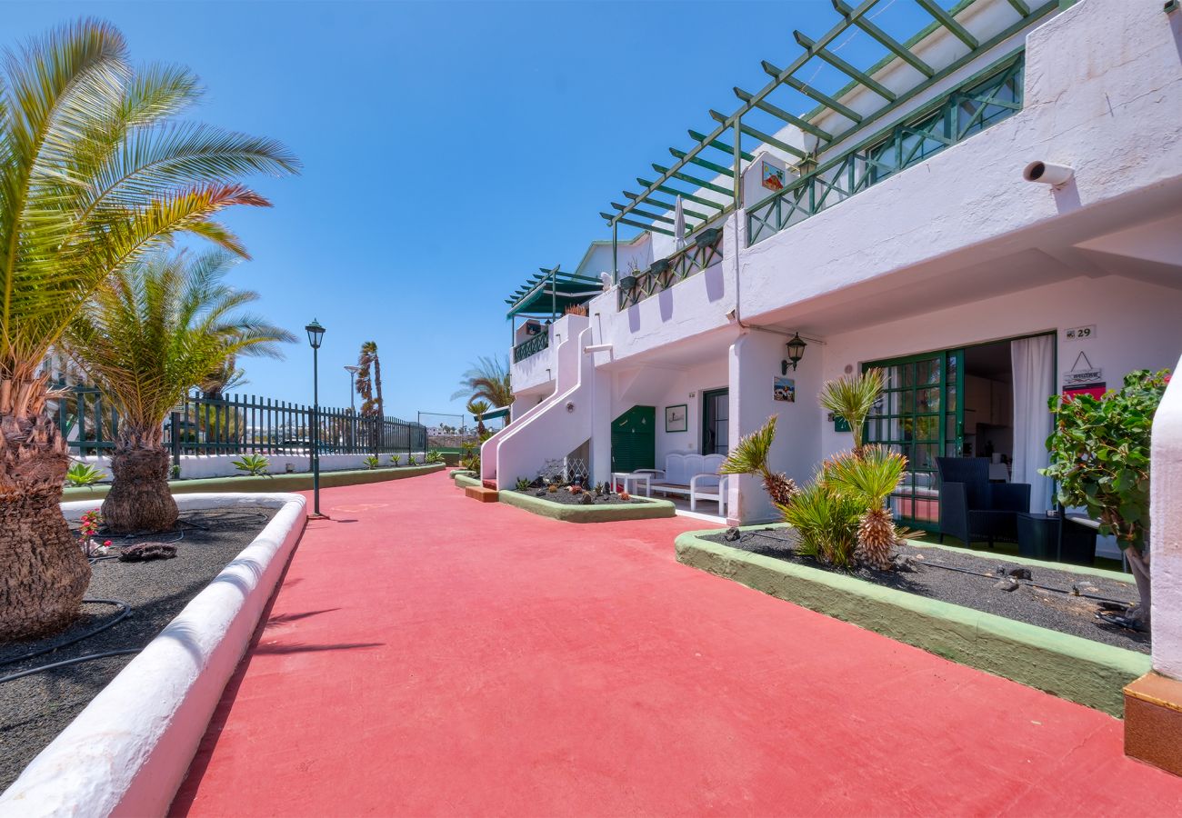 Casa en Puerto del Carmen - Vela Azul POOL & TENNIS - free AC &Good WIFI- Smart TV