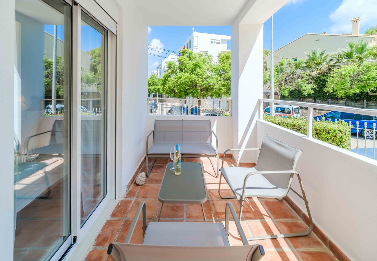 Apartamento en Javea / Xàbia - Don Pepe White Apartment, con Terraza, Wifi y Gran Piscina Comunitaria