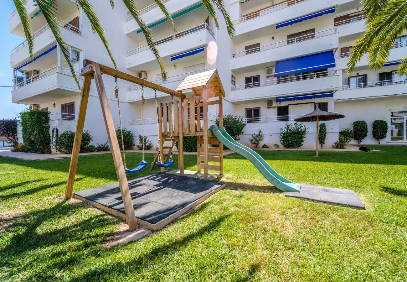 Apartamento en Javea / Xàbia - Don Pepe White Apartment, con Terraza, Wifi y Gran Piscina Comunitaria