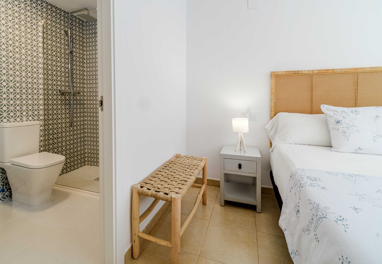 Apartamento en Javea / Xàbia - Miramar Apartment Javea Montañar I, con Terraza y Piscina Compartida