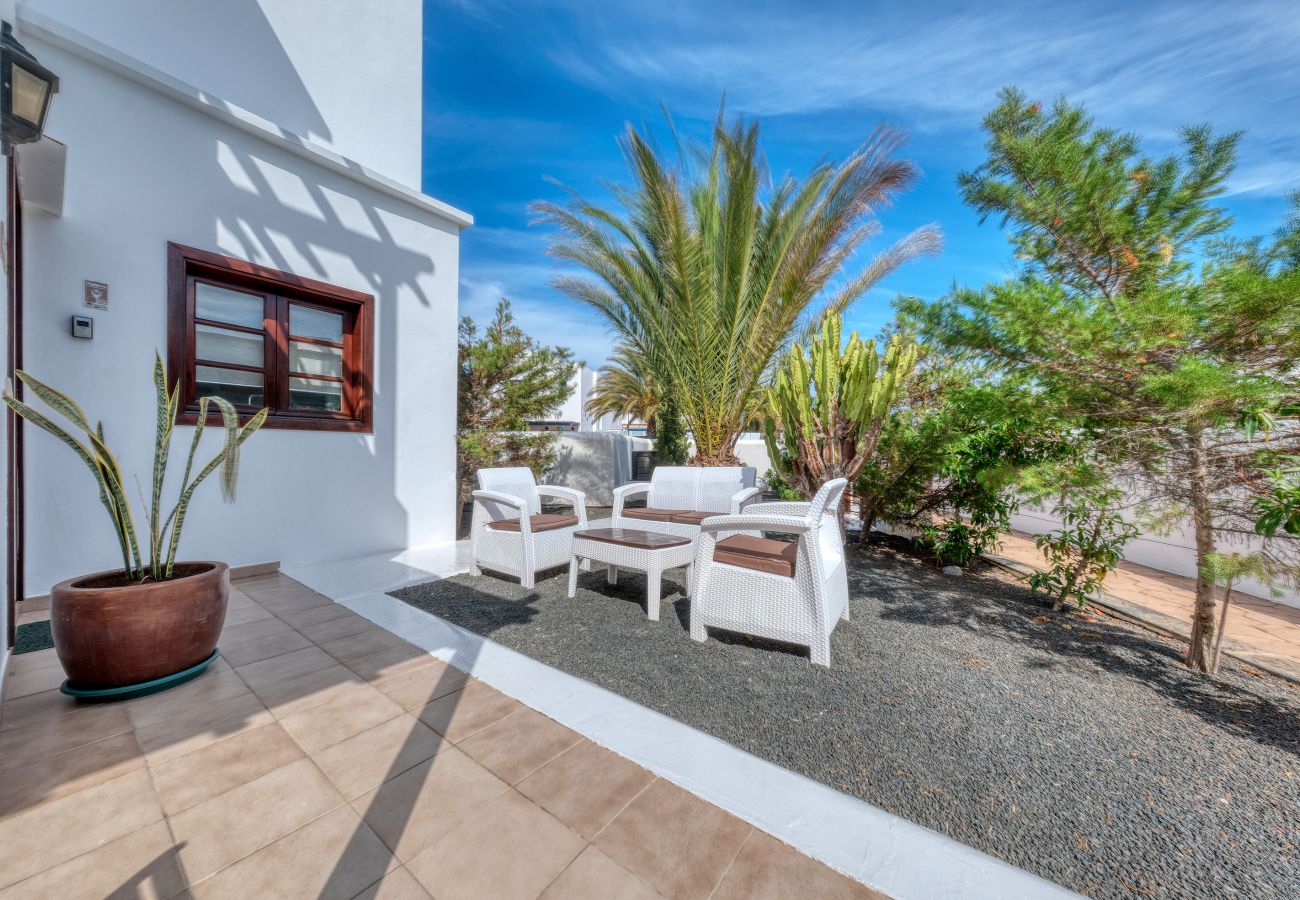 Casa en Playa Blanca - Casa Albi-piscina comunitaria