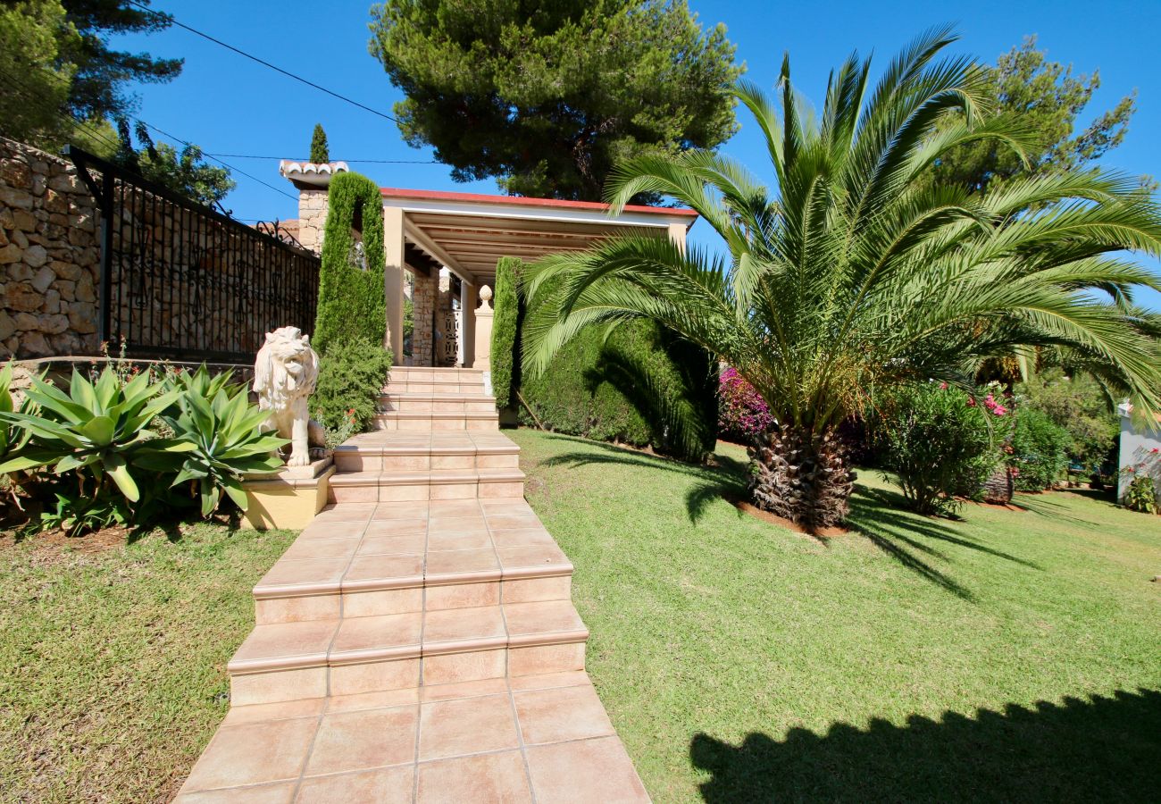 Villa in Denia - Luxuriöse Villa San Juan DH 6 Personen mit Klimaanlage und WIFI