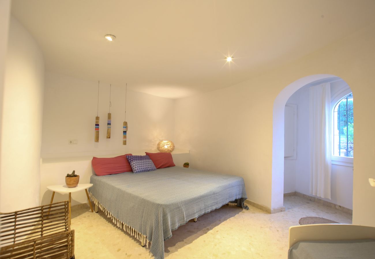 Villa in Denia - Luxuriöse Villa San Juan DH 6 Personen mit Klimaanlage und WIFI