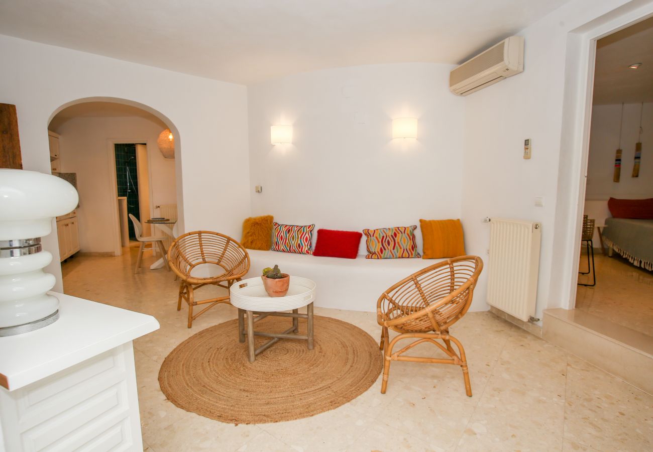 Villa in Denia - Luxuriöse Villa San Juan DH 6 Personen mit Klimaanlage und WIFI