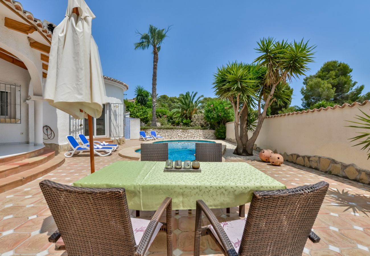 Villa in Moraira - SEBASTIAN, Villa für 4 Personen in Moraira und privater Pool. kostenloses WLAN