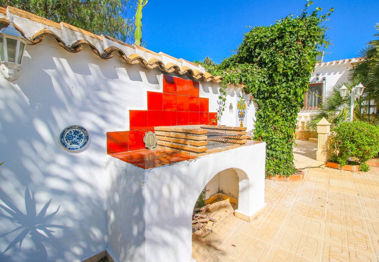 Villa in Denia - Schöne Villa mit kostenlosem WIFI Santa Lucia BA