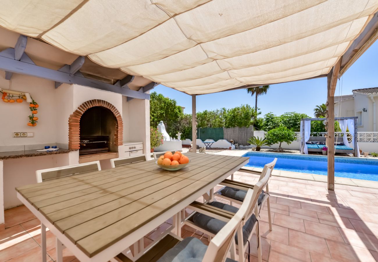 Villa in Moraira - PURA VIDA, Villa in Moraira für 7 Personen mit privatem Pool und kostenlosem WLAN