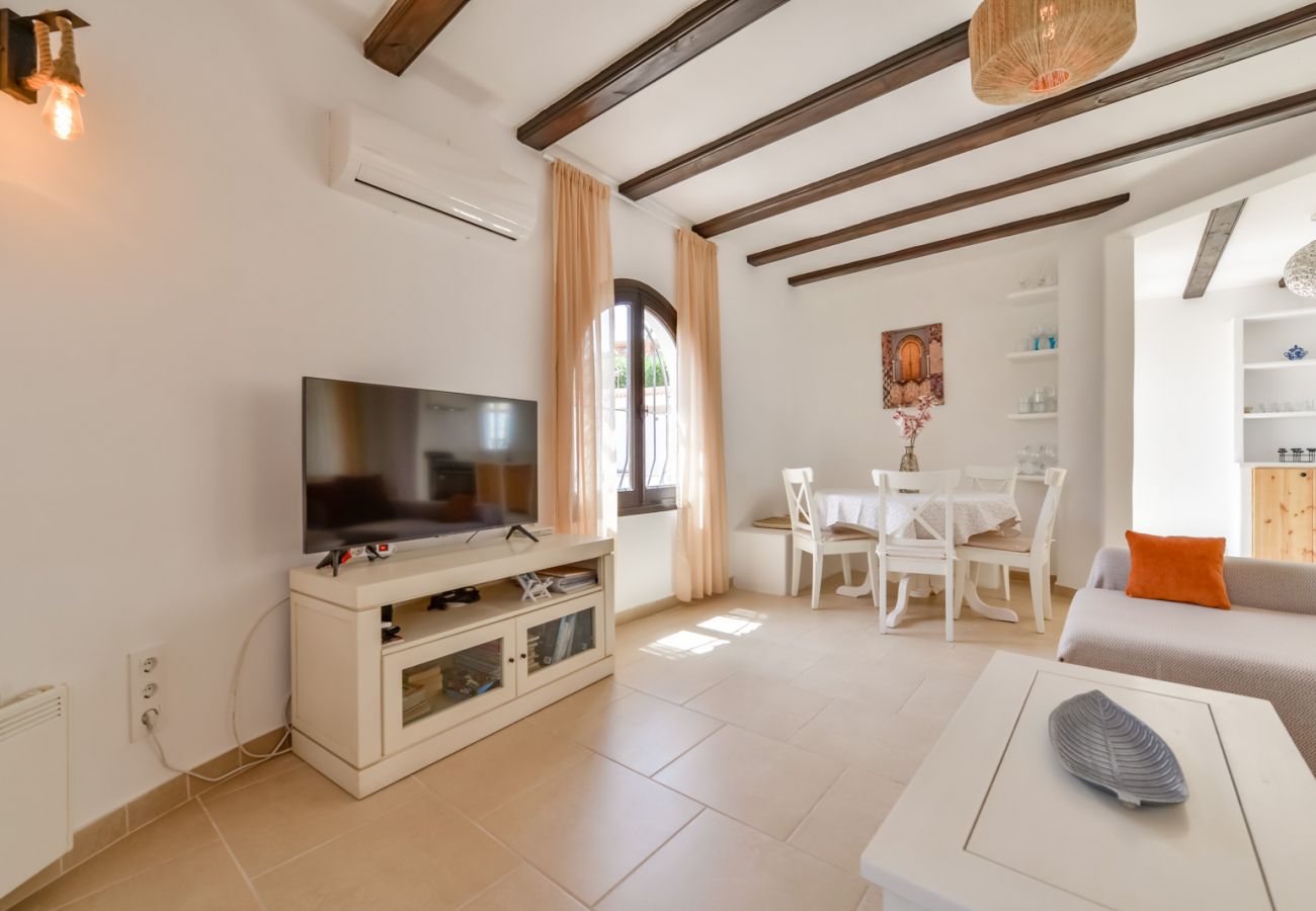 Villa in Moraira - PURA VIDA, Villa in Moraira für 7 Personen mit privatem Pool und kostenlosem WLAN