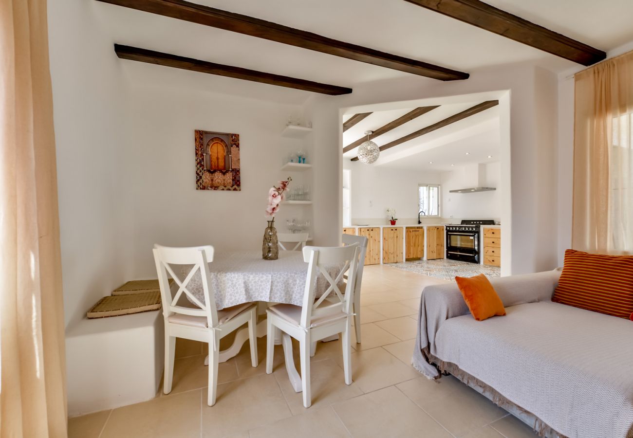 Villa in Moraira - PURA VIDA, Villa in Moraira für 7 Personen mit privatem Pool und kostenlosem WLAN