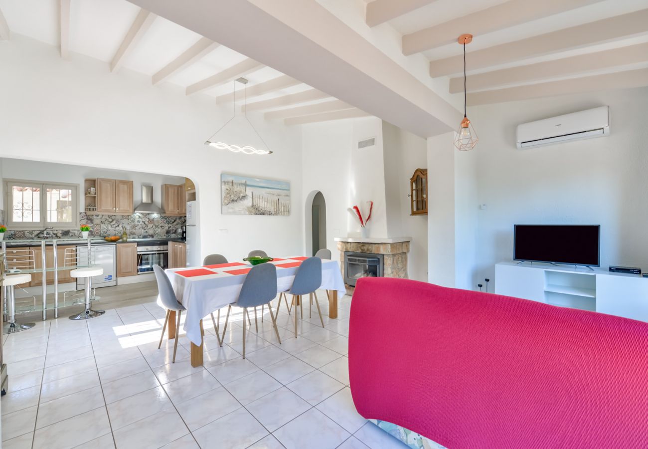 Villa in Moraira - Villa zur Miete in Moraira BENIALI,  für 6 Personen mit privatem Pool.