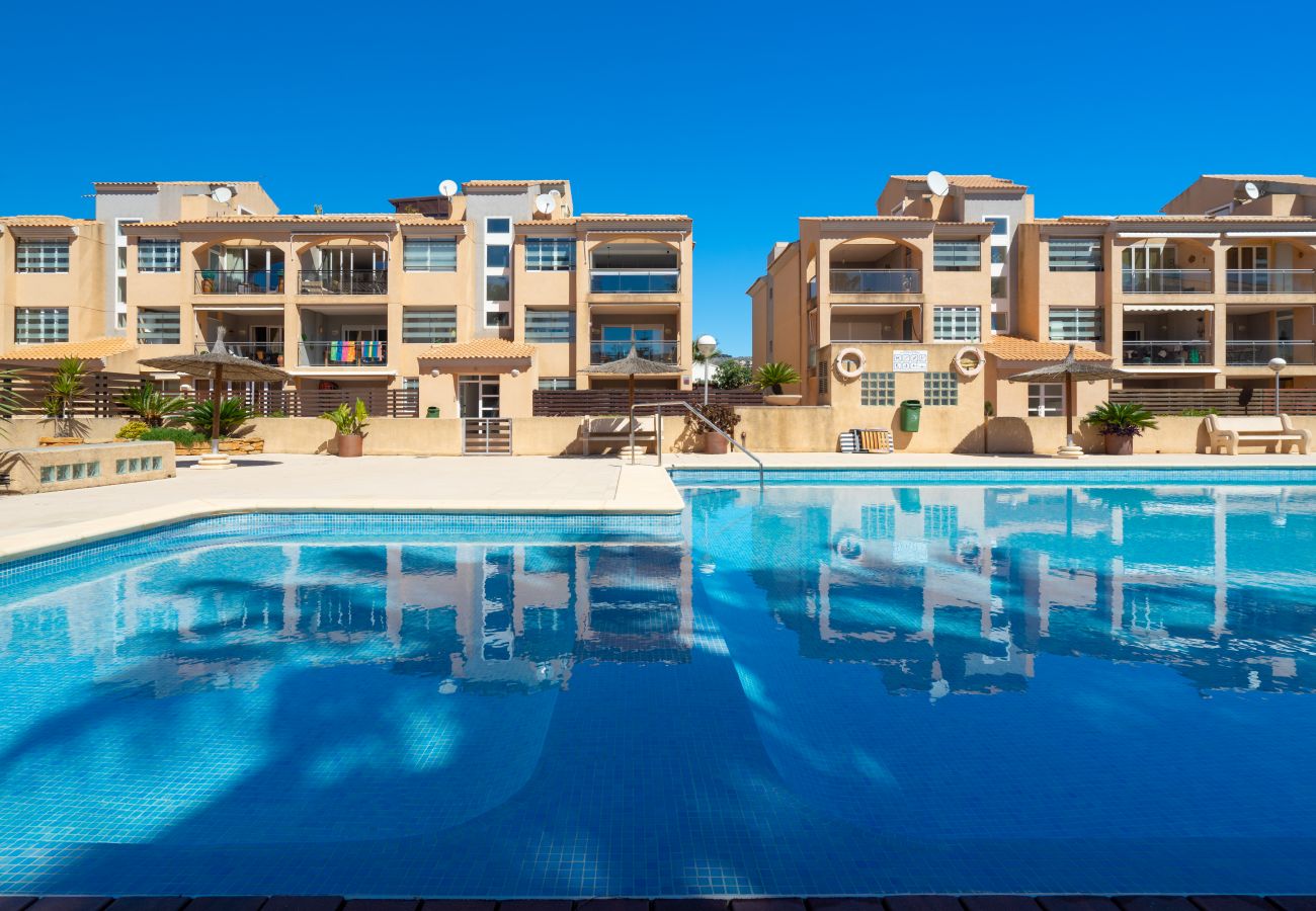 Ferienwohnung in Javea - Augusta Apartment Jávea Sur, Stilvoll mit Klimaanlage, Wifi, Terrasse und Pool