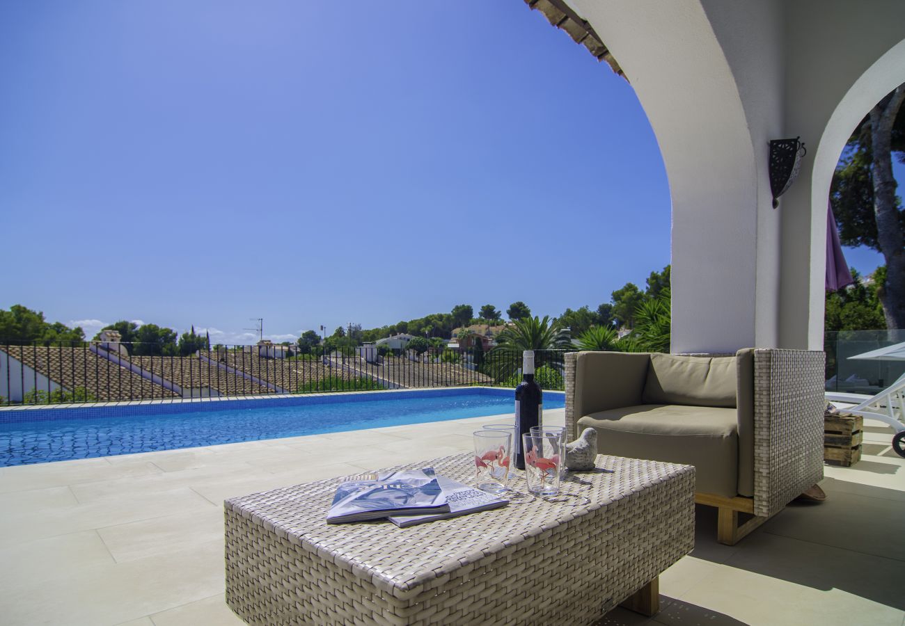 Villa in Moraira - OLGA - Einladende und geschmackvolle Villa mit privatem Pool und kostenlosem WLAN für 7 Personen.