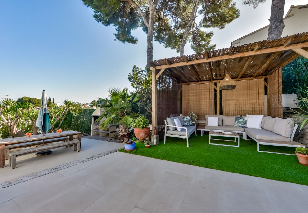 Villa in Moraira - OLGA - Einladende und geschmackvolle Villa mit privatem Pool und kostenlosem WLAN für 7 Personen.