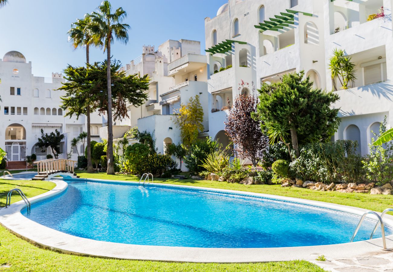 Ferienwohnung in Javea - Oasis Club II Triplex Apartment, Pool, Terrassen und 5 Minuten vom Strand