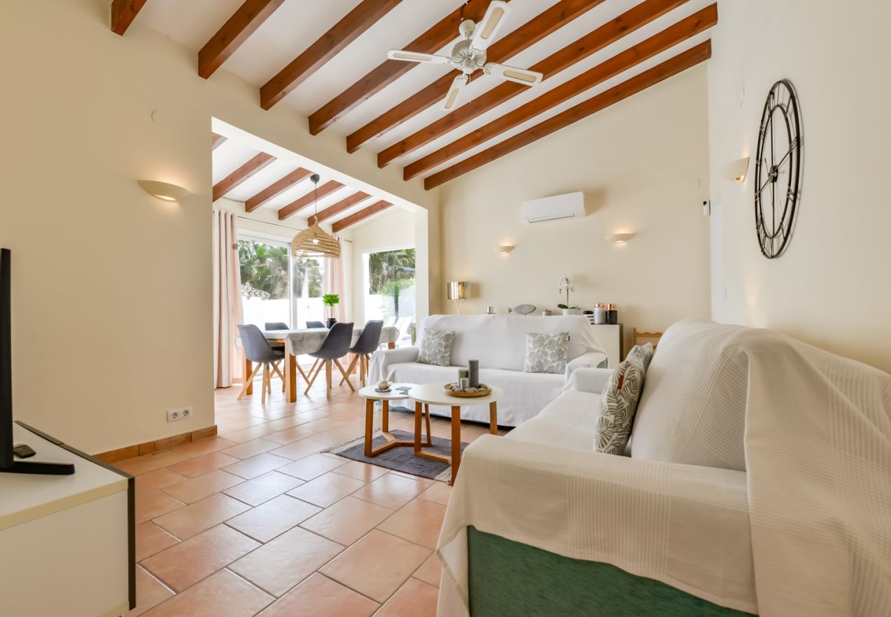 Villa in Moraira - Ferienhaus-Vermietung in Moraira, MOSTOLES